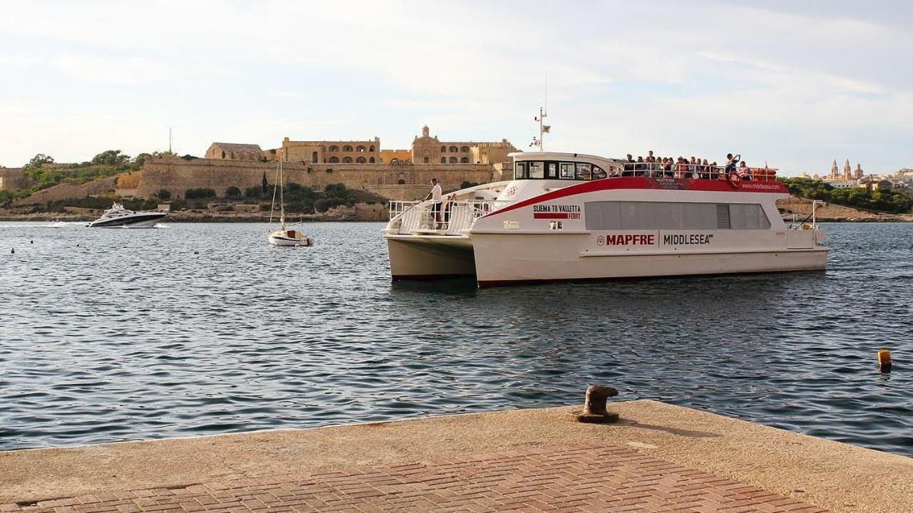 Modern 1Br Maisonette Steps From The Promenade Sliema Kültér fotó